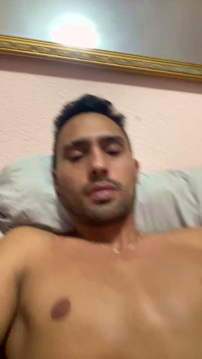 Agadjj live from Spain