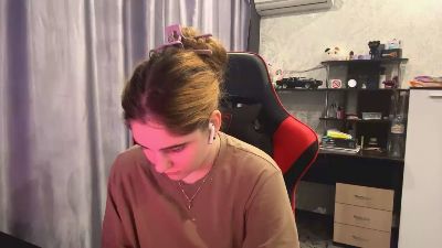 AguedaHoltz live from Serbia