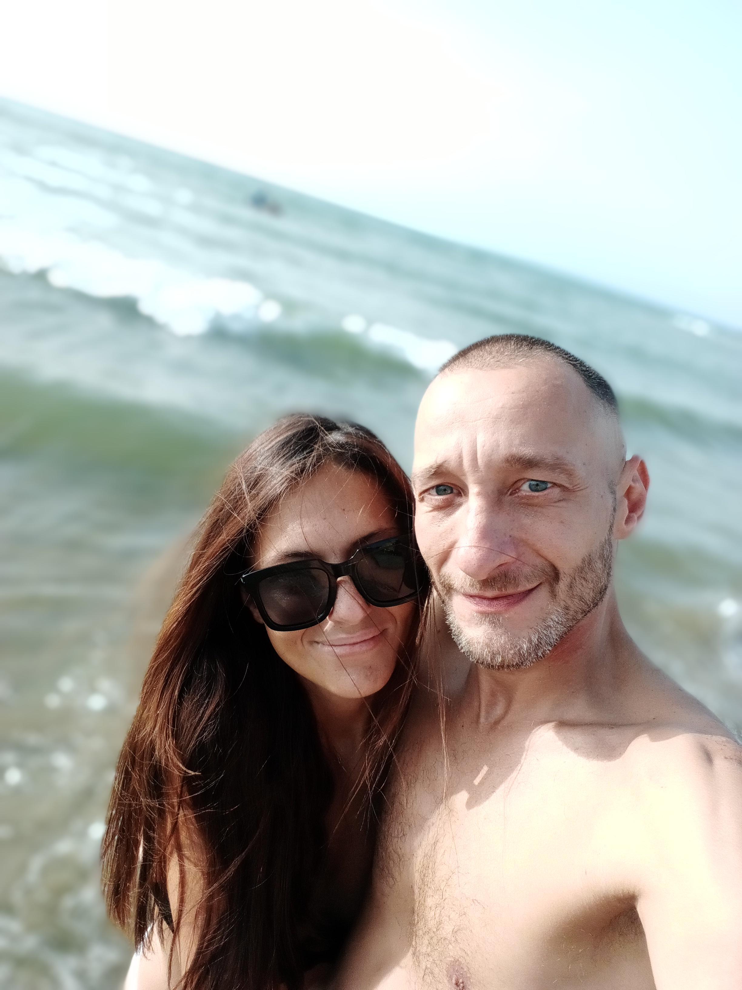 AleeIlary live from Italy