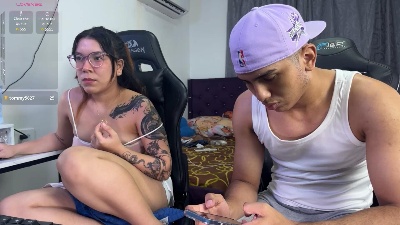 Alexkeiii live from Colombia
