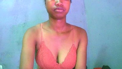 Aliciah02 live from Madagascar