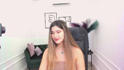 AnneTLi live from Serbia