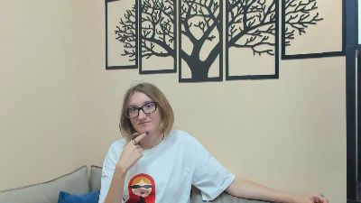 AnnettaGrotz live from France
