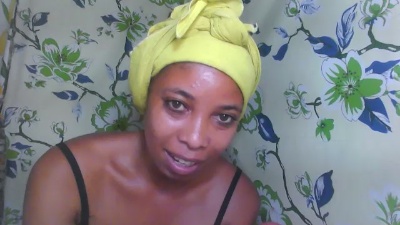 Antoinette35 live from Madagascar