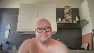 BearBoy78 live from Italy