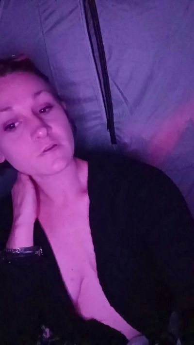 BridgetWitch live from United States