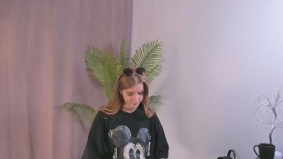 CaryLawrentz live from France