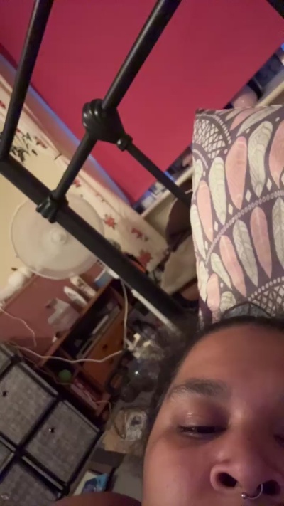 Chanybae96 live from United Kingdom
