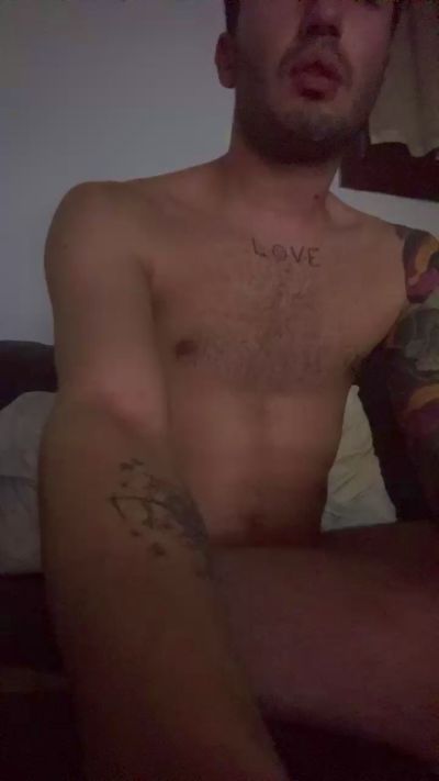 Danxxxhairydick live from Italy