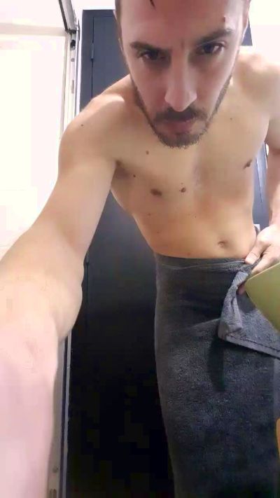 Dickwolf91 live from France
