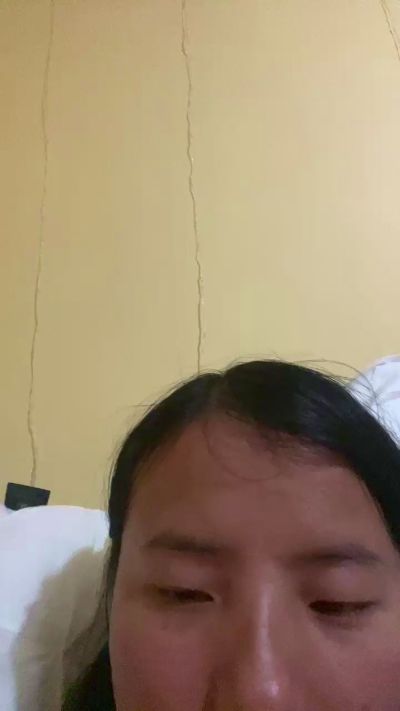 Dreamgirl333 live from United States
