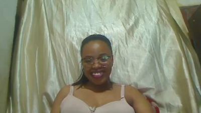 Fifi_pina live from Madagascar