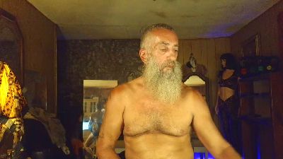 Grandpa_K live from United States