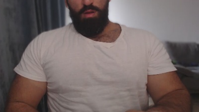 Hugehairymacho live from Germany
