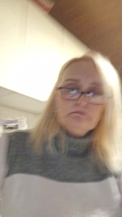 Jenny_Blum74 live from Germany