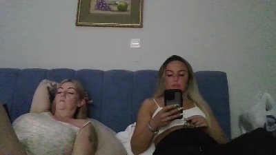 JessieMillerX live from United Kingdom