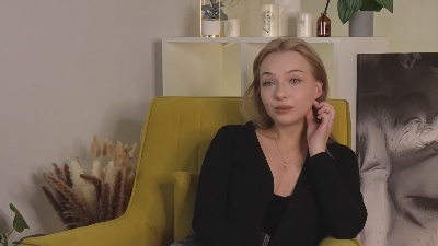 JoleenShealy live from France