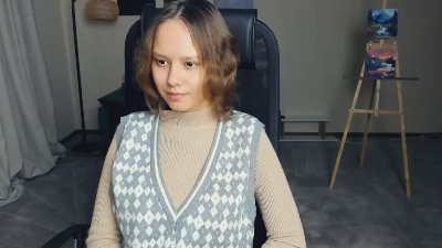 KatriceHandzlik live from United States
