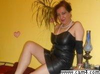 Lady_Evelyne live from Italy