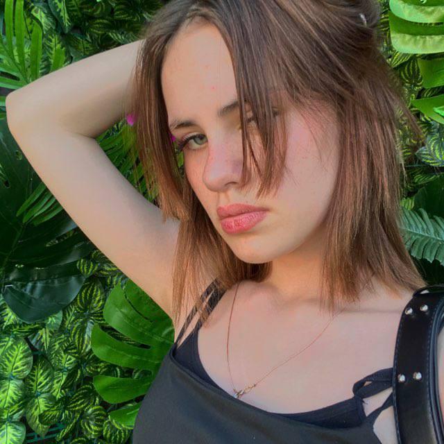LauraMilone Profile Image