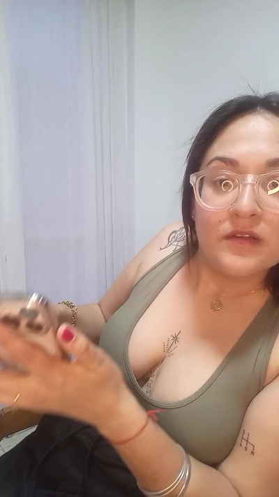 Lawyear69 live from Argentina