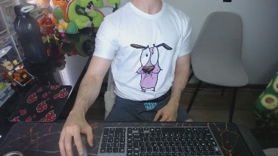 Lealboy live from Spain