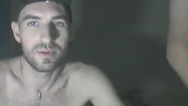Leo_franco96 live from Argentina