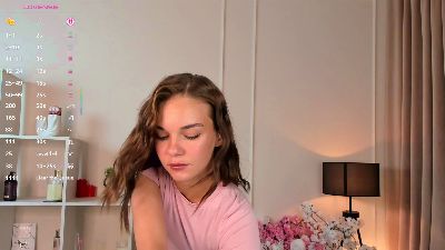 LynnAldridge live from United States