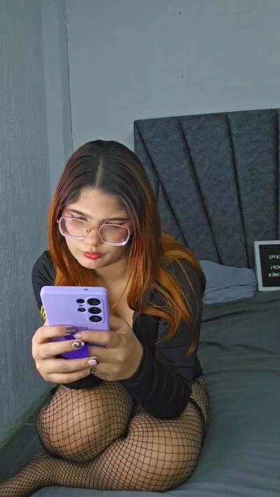 Maddyh live from Argentina