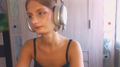 MerissaGietz live from United States