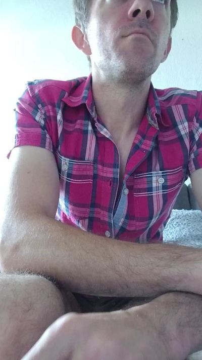 Miche2403 live from France