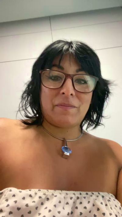 Mya79 live from Italy