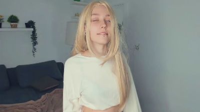 PatsyStrahle live from Italy