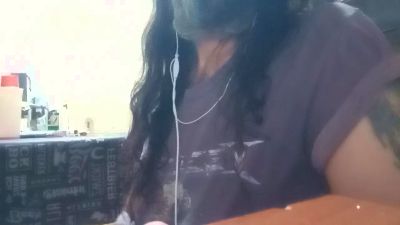 Pepehot43 live from Argentina