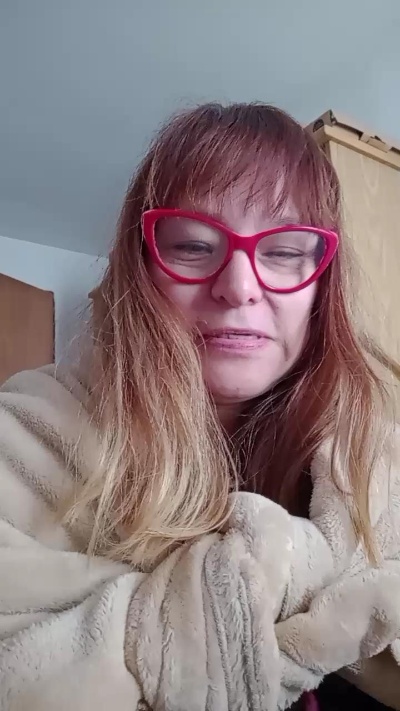 Rebecageisha live from Argentina