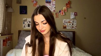 SilviaWyze live from United States