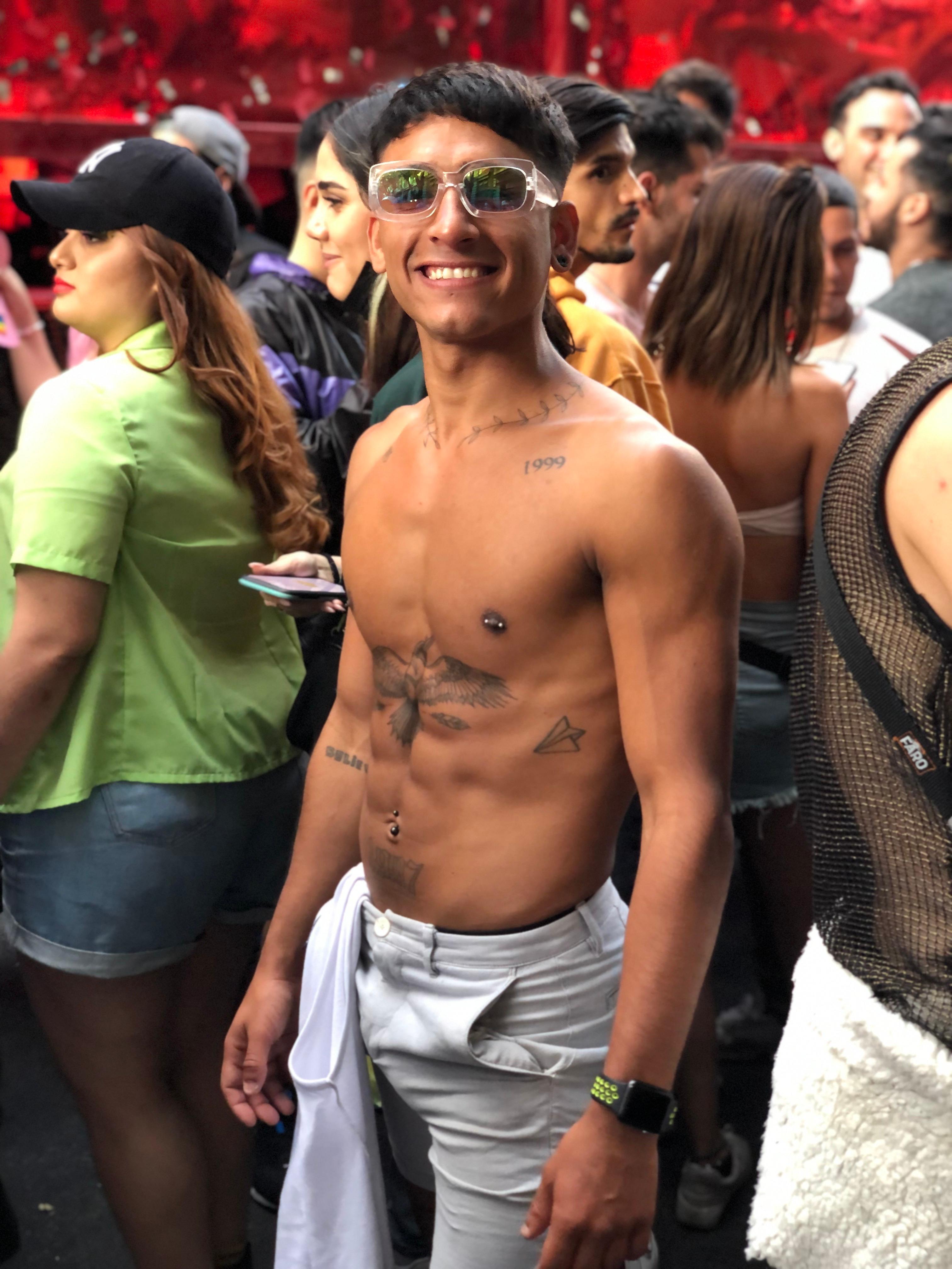 Srgreyok live from Argentina