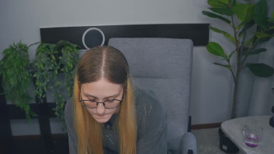 StacyAmauty live from France