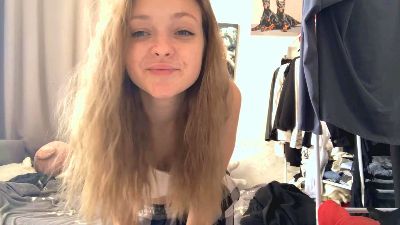 SuziFairbanks live from France
