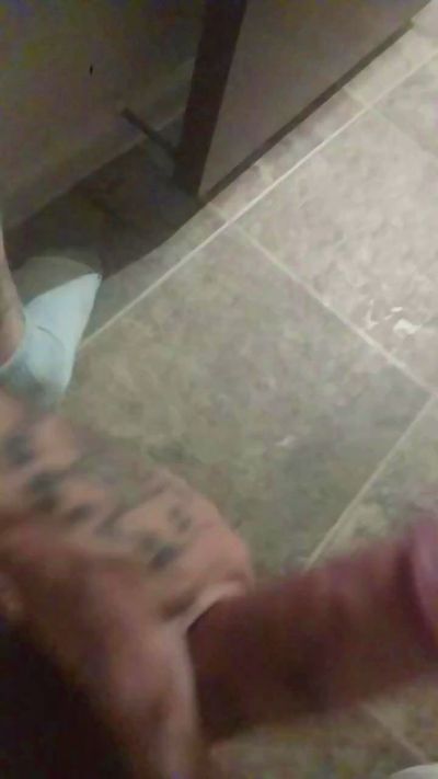 Tatted42 live from United States