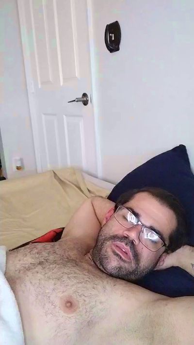 Tiko_cubanito34 live from United States