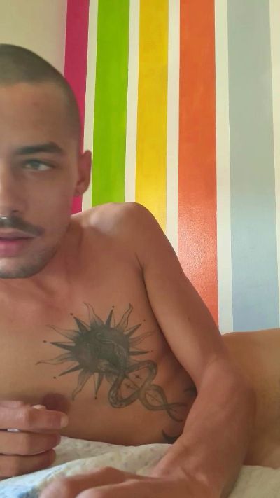 Victorcaldeira live from Italy