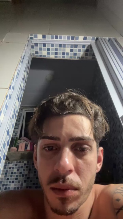 Victorconteudos live from Brazil
