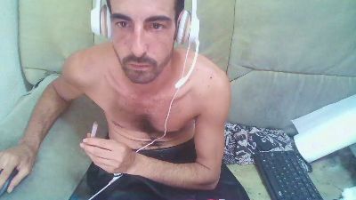 Xicomajo86 live from Spain