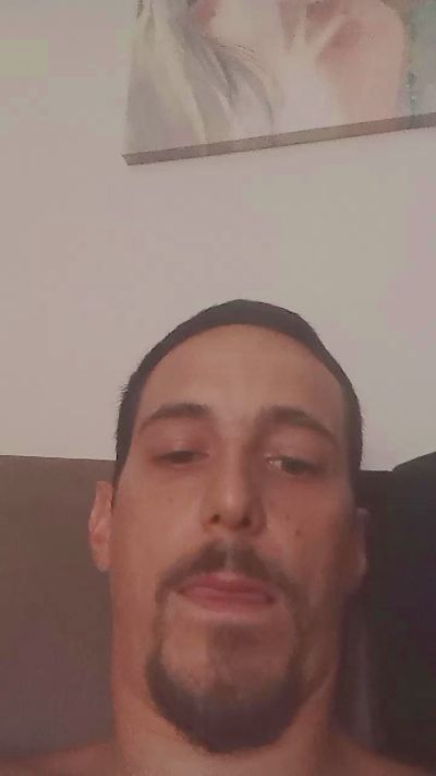 andreax26 live from Italy