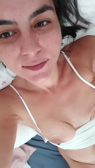 cuteandwet live from Italy