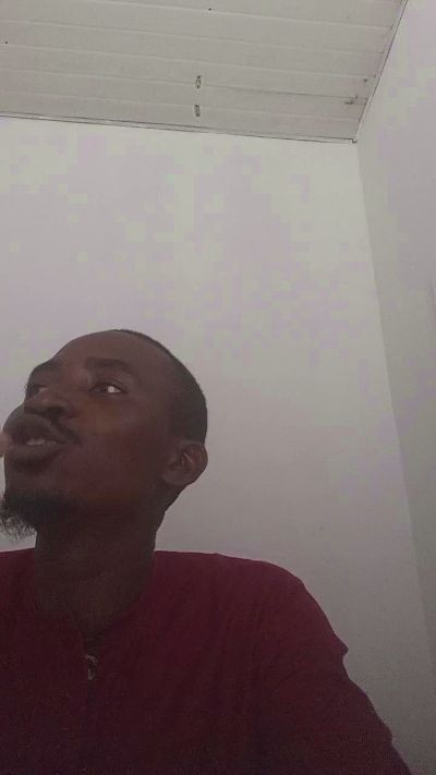 dickishottxfan live from Nigeria