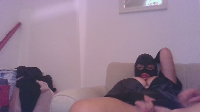 hotlipz_xxx69 live from Italy