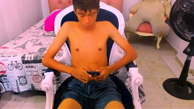 max_sweett live from Colombia