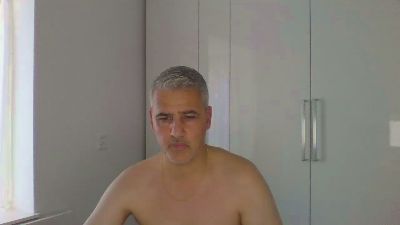 nicefella73 live from Netherlands